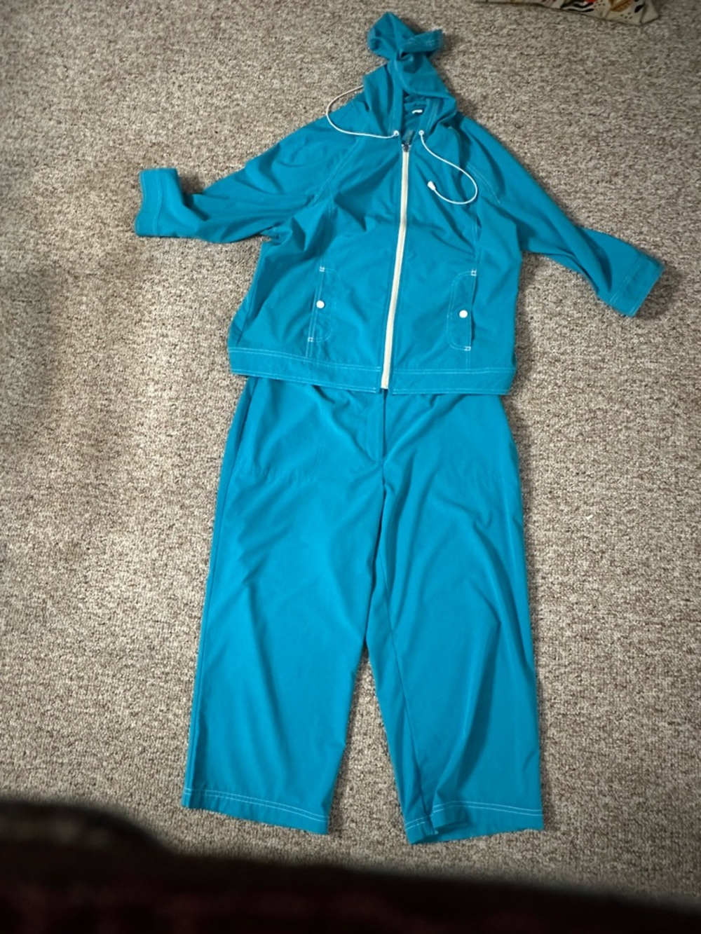 Chico's Teal Cropped Pants and Hooded Jacket Set